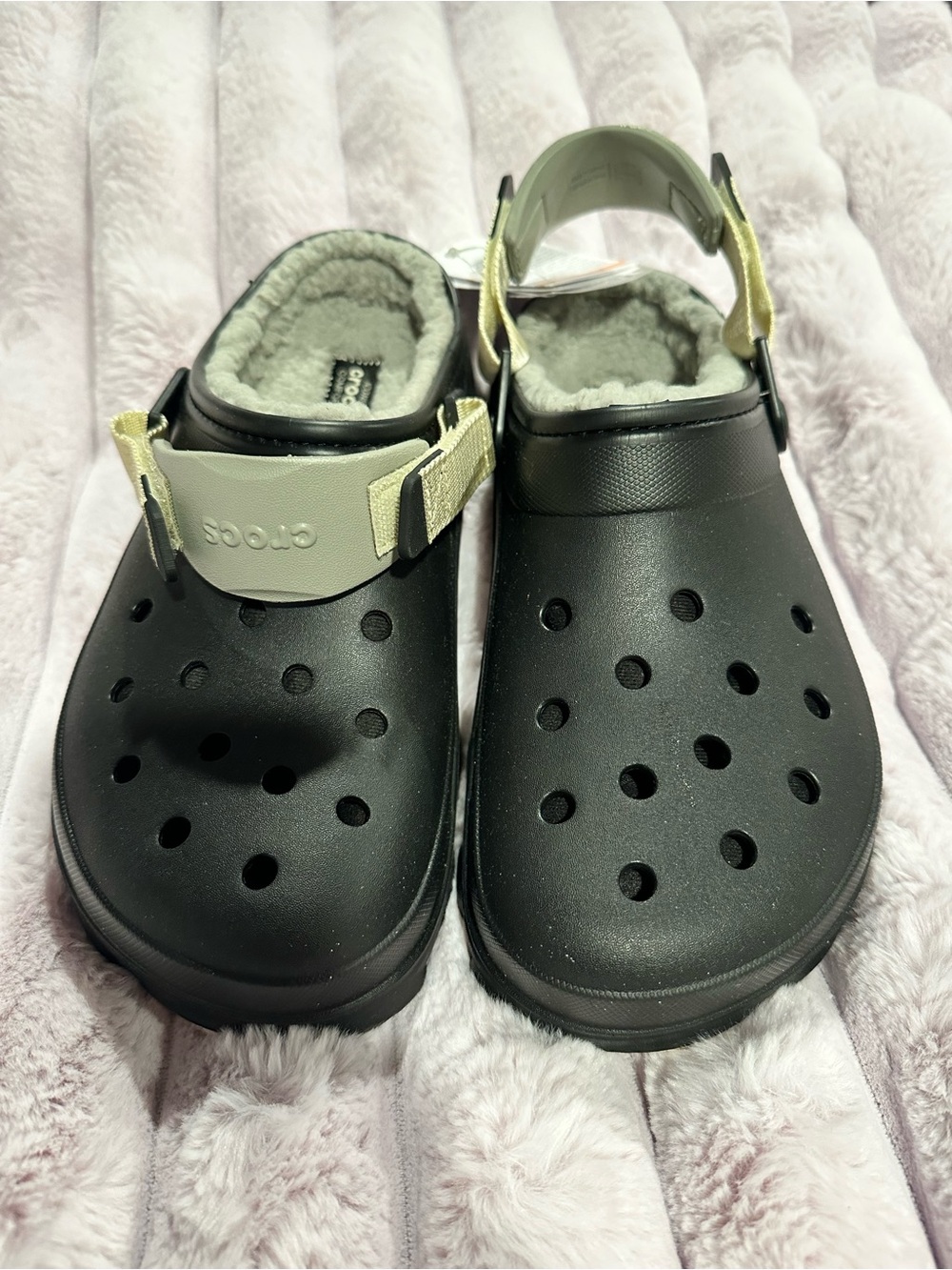 CROCS M 10 W 12 ALL TERRAIN Black Classic Lined Clog with GREY Cream Strap - Picture 6 of 8